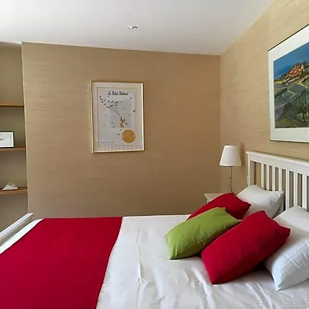 La Tour De Ginaillac Bed & Breakfast