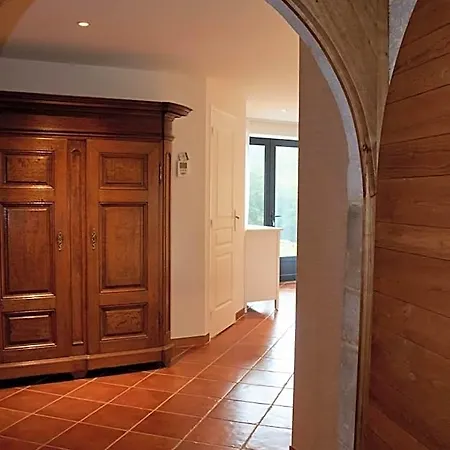 Bed & Breakfast La Tour De Ginaillac 3*